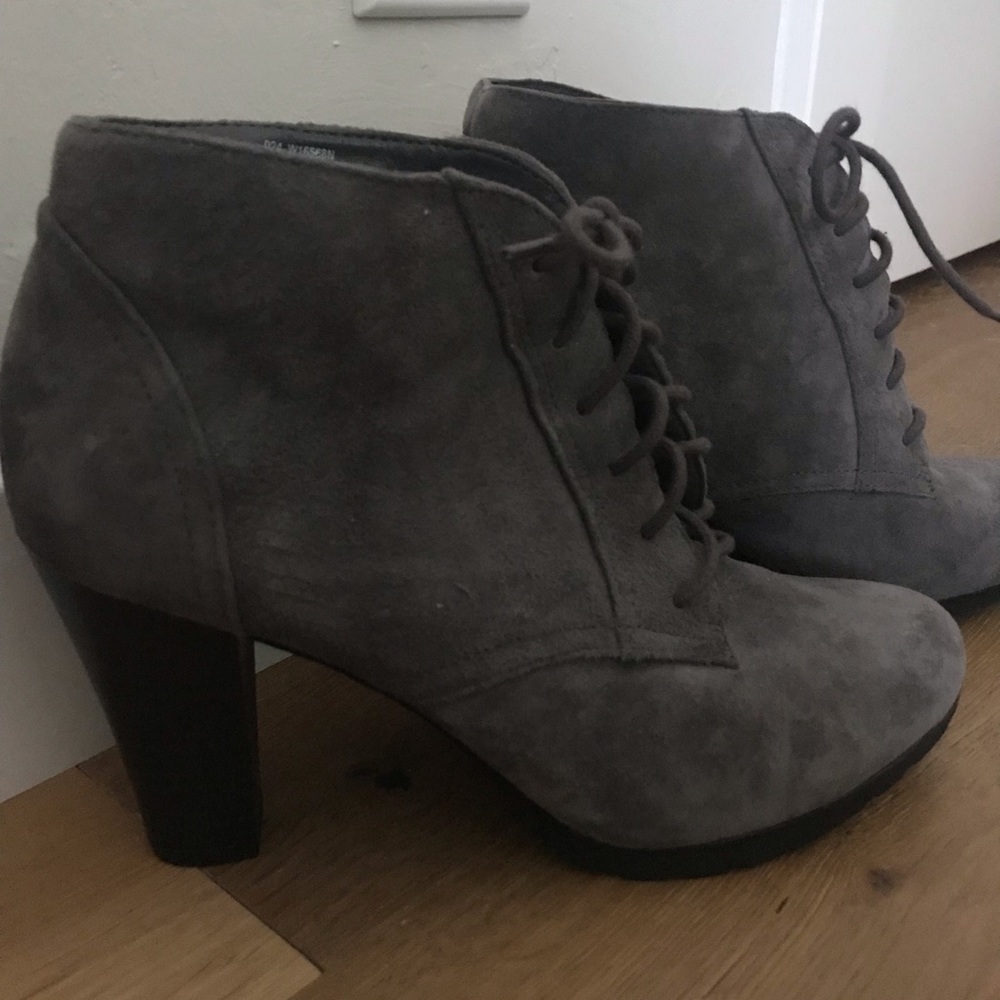 White Mountain Suede Lace-Up Booties